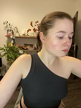 sweetest pie online show from March 5, 10:32 pm