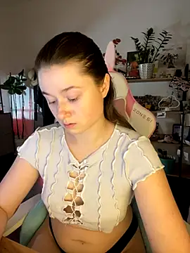 sweetest pie online show from September 26, 6:45 pm