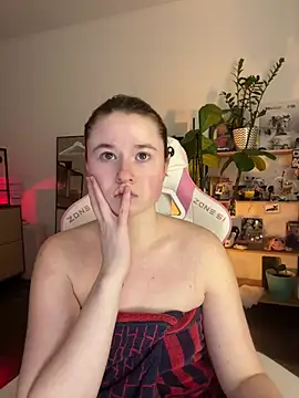 sweetest pie online show from March 5, 10:50 pm