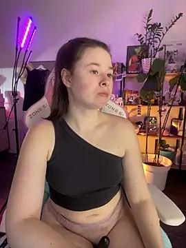 sweetest pie online show from March 21, 5:38 pm