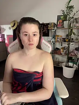 sweetest pie online show from April 30, 8:37 pm