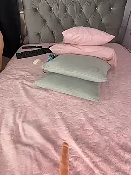 daliz 20 z online show from March 2, 7:15 am