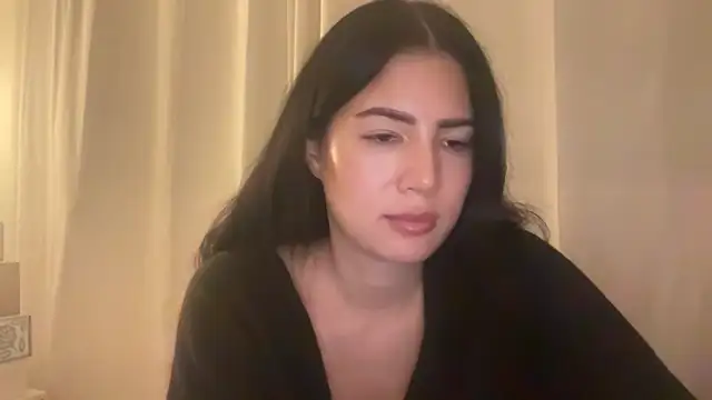 clairewntr online show from February 21, 10:33 pm