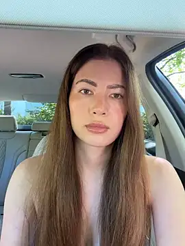 Snapshot of clairewntr chatting on May 22, 1:17 pm clairewntr online show from May 22, 1:17 pm