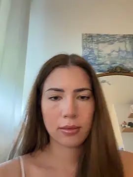 Snapshot of clairewntr chatting on June 14, 12:51 pm clairewntr online show from June 14, 12:51 pm