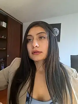  Danna online show from December 22, 10:04 pm