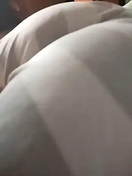 LovlyAnnie online show from November 22, 6:56 am