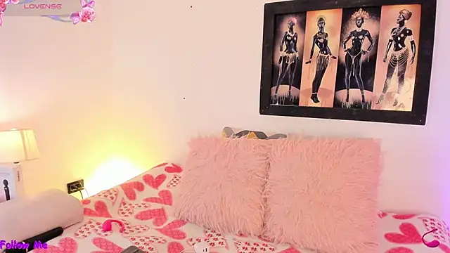 SophieRossi online show from September 17, 4:14 am