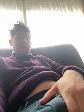 Taxidriver1988 online show from January 23, 9:50 am