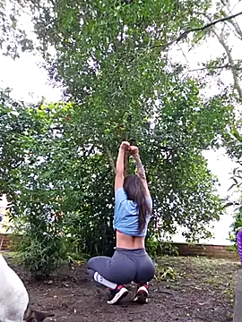 Snapshot of Yuky_ta chatting on March 15, 2:45 pm Yuky ta online show from March 15, 2:45 pm