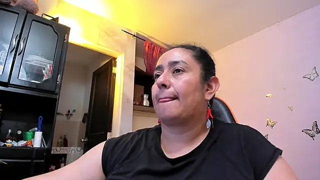 agathaxxx-69 online show from March 24, 7:52 pm