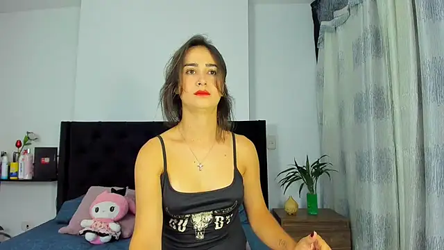 Snapshot of AndreaStivens chatting on September 13, 10:15 am AndreaStivens online show from September 13, 10:15 am