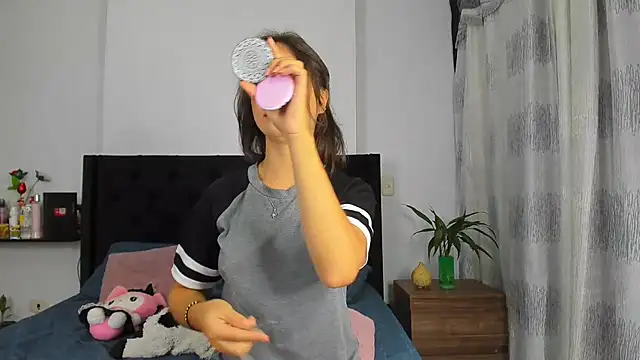 Snapshot of AndreaStivens chatting on September 25, 11:14 am AndreaStivens online show from September 25, 11:14 am