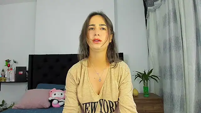 Snapshot of AndreaStivens chatting on October 5, 10:57 am AndreaStivens online show from October 5, 10:57 am