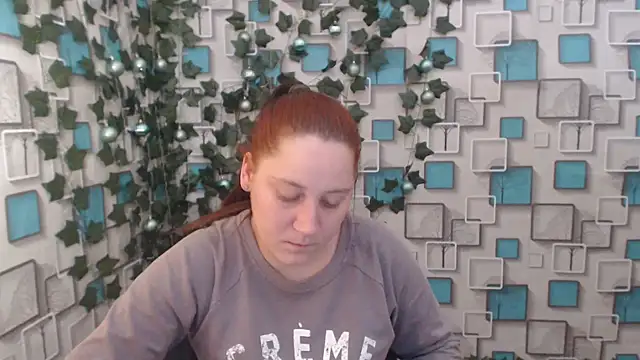 Snapshot of JosieJun_ chatting on December 27, 7:24 pm JosieJun online show from December 27, 7:24 pm