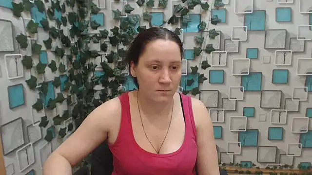 Snapshot of JosieJun_ chatting on February 17, 7:21 pm JosieJun online show from February 17, 7:21 pm