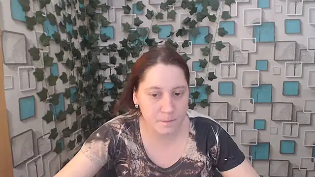 Snapshot of JosieJun_ chatting on March 10, 5:50 pm JosieJun online show from March 10, 5:50 pm