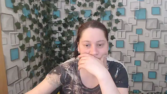 Snapshot of JosieJun_ chatting on March 11, 1:48 am JosieJun online show from March 11, 1:48 am