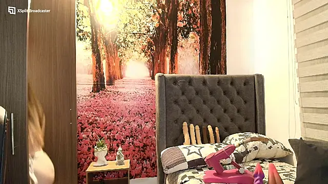 sofia23dirty online show from September 18, 9:39 pm