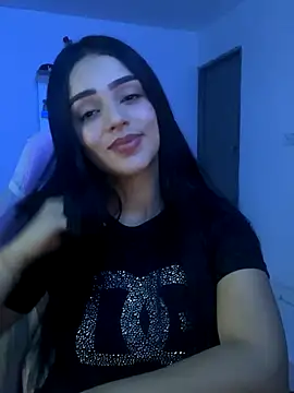 anniehart online show from December 16, 1:43 am