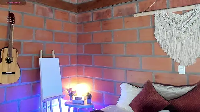 RouseColins online show from February 10, 9:41 pm