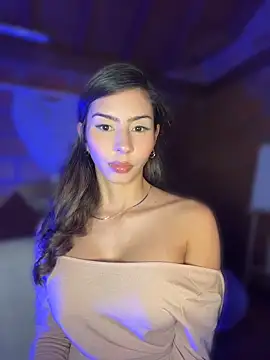 RouseColins online show from April 21, 11:18 pm