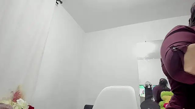 Snapshot of esmeraldamfc chatting on March 14, 12:32 am esmeraldamfc online show from March 14, 12:32 am