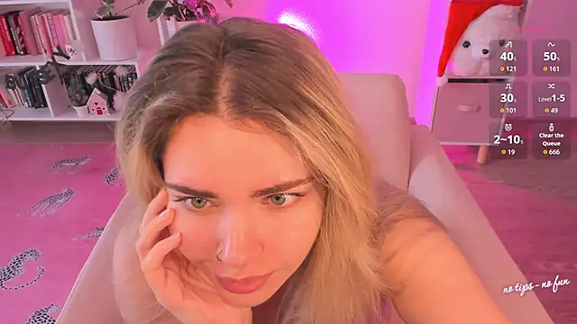 pussy-kattt online show from November 11, 6:57 am