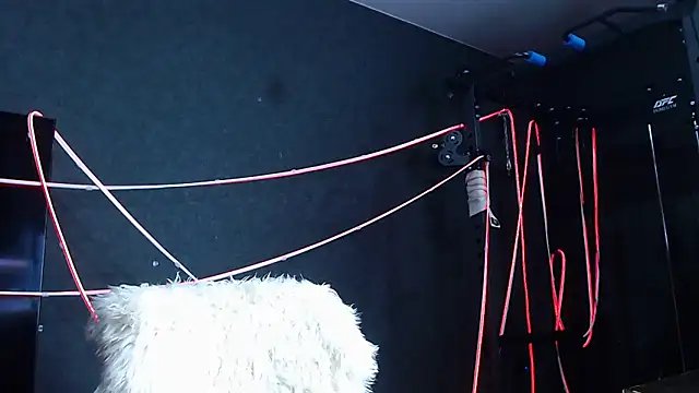 muscularjohnforuX online show from March 3, 7:36 am