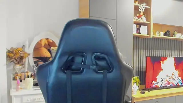 Snapshot of Claire95_ chatting on November 3, 4:41 pm Claire95 online show from November 3, 4:41 pm