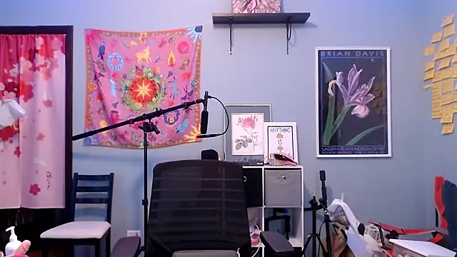 Snapshot of JenniferGwen chatting on February 14, 8:26 pm JenniferGwen online show from February 14, 8:26 pm