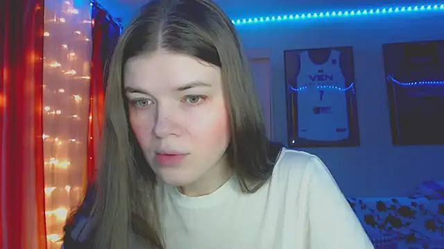 Snapshot of Klementa chatting on October 19, 5:13 pm Klementa online show from October 19, 5:13 pm