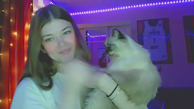 Snapshot of Klementa chatting on November 13, 7:24 pm Klementa online show from November 13, 7:24 pm