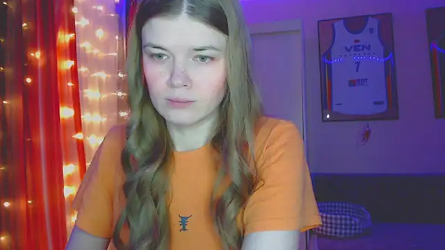 Snapshot of Klementa chatting on November 16, 6:35 pm Klementa online show from November 16, 6:35 pm