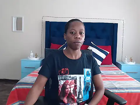 QUEENMANDYY online show from March 24, 6:29 am