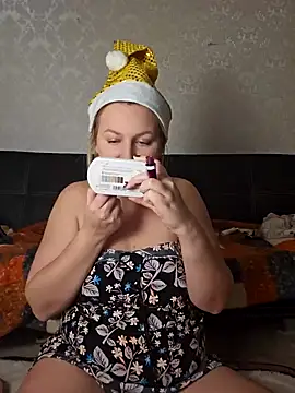 Marushka online show from December 24, 4:51 pm