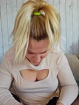 Marushka online show from October 8, 8:56 am