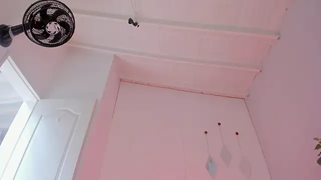 swt-booty online show from November 15, 3:52 pm