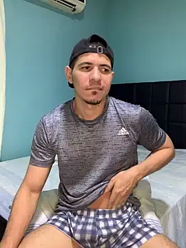 Snapshot of steven_clain chatting on January 16, 7:49 am steven clain online show from January 16, 7:49 am