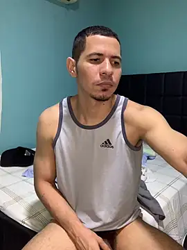 Snapshot of steven_clain chatting on January 18, 10:39 am steven clain online show from January 18, 10:39 am