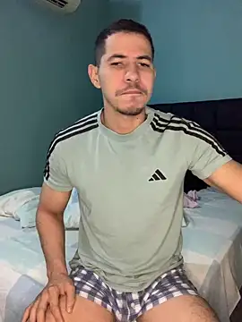 Snapshot of steven_clain chatting on February 13, 3:39 am steven clain online show from February 13, 3:39 am