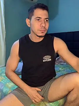 Snapshot of steven_clain chatting on March 7, 10:13 am steven clain online show from March 7, 10:13 am