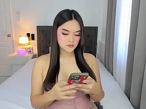 cyberanita online show from June 9, 2:23 am