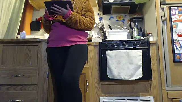 sexyinpantyhose online show from December 24, 7:49 am