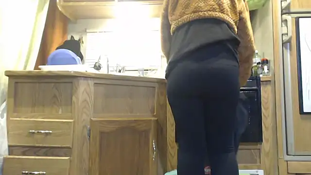 sexyinpantyhose online show from January 11, 8:43 am