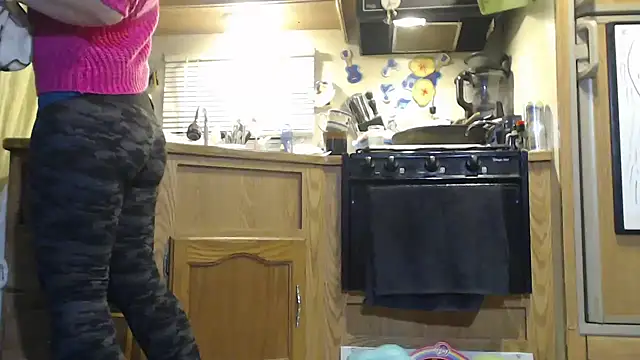 sexyinpantyhose online show from January 12, 6:06 am