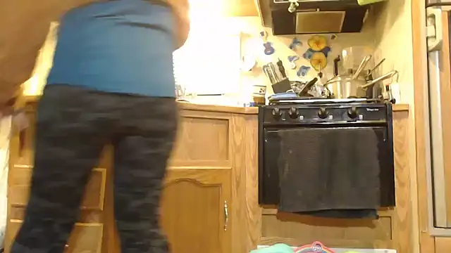 sexyinpantyhose online show from January 19, 6:31 am