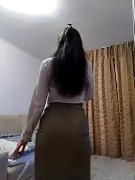 baby sweet girl  online show from March 3, 10:20 pm