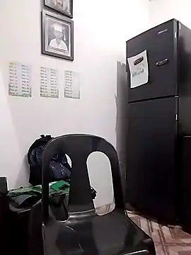 lickmepussy21 online show from December 18, 1:37 am