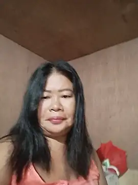 Snapshot of lickmepussy21 chatting on June 3, 8:47 pm lickmepussy21 online show from June 3, 8:47 pm